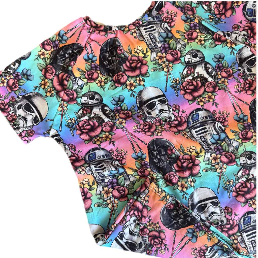 10Y SS Floral Wars Tee