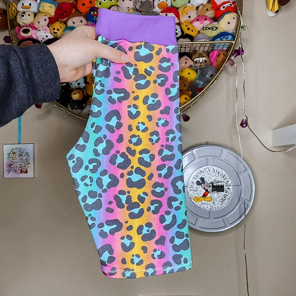 Bright Leopard Biker Shorts